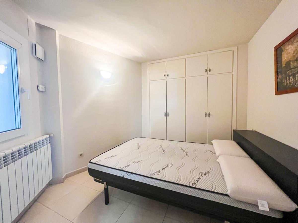 Apartamento Ontario En El Centro De Andorra La Vella Con Parking Apartment Exterior photo